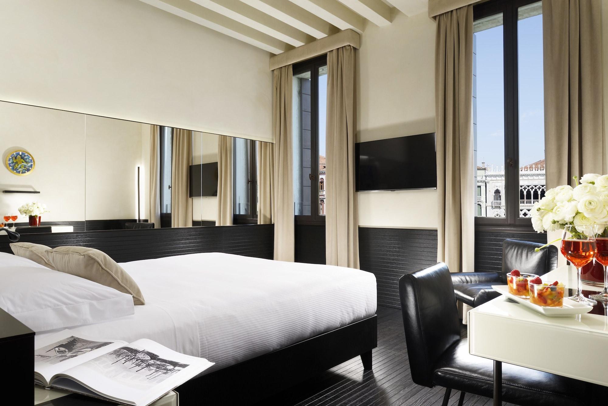 Hotel L'Orologio Venezia - Wtb Hotels Exterior photo